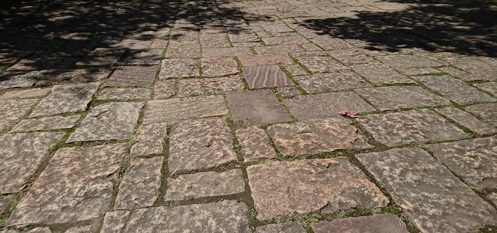 赤城クローネンベルクの石畳
